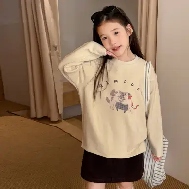 アイボリー