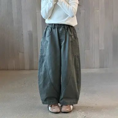 グリーン