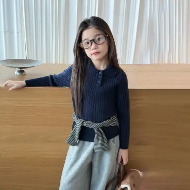 ネイビー