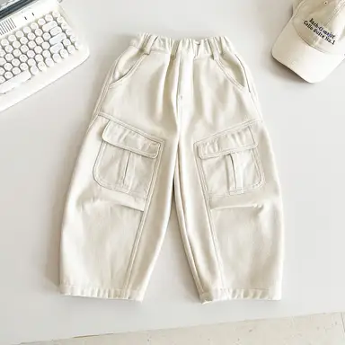 アイボリー パンツ