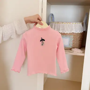 ピンク