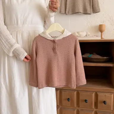 ピンク