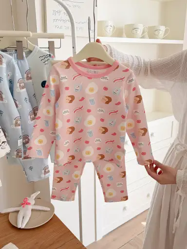 ピンク上下セット