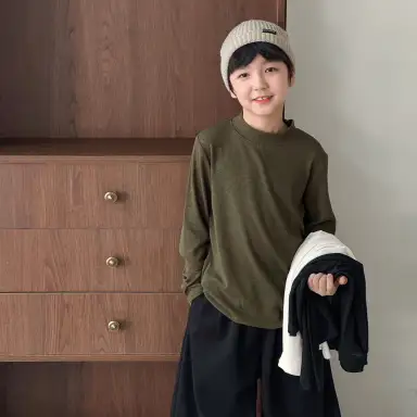 グリーン