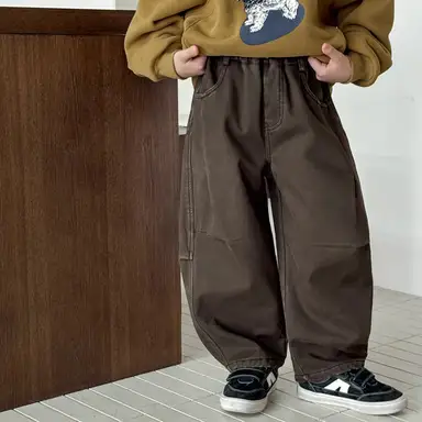 ブラウン パンツ