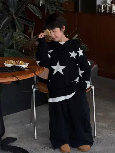 ブラック トップス