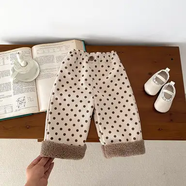 アイボリー ドット パンツ