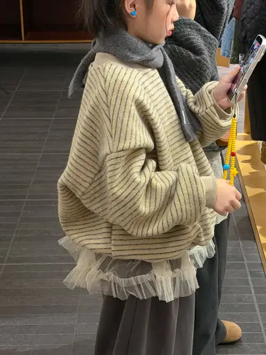 イエロー ストライプ トップス