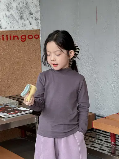 グレー トップス