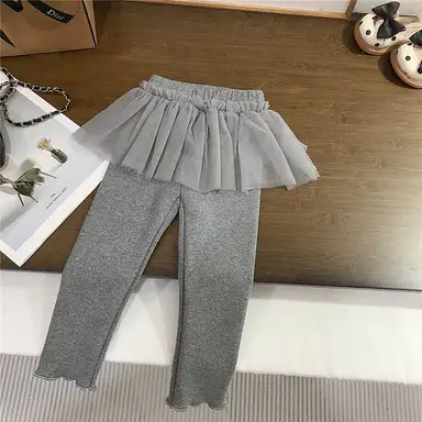 ライトグレー レギンス