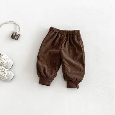 ダークブラウン パンツ