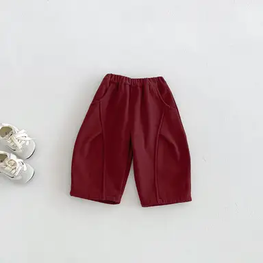 レッド パンツ