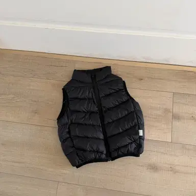 ブラック ベスト