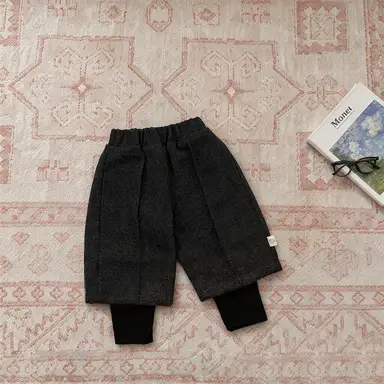 ブラック パンツ