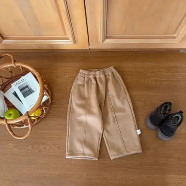 ブラウン パンツ