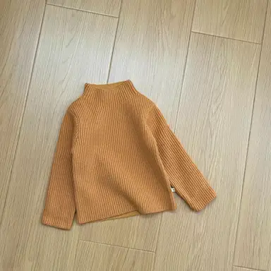 イエロー トップス