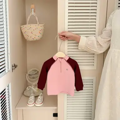ピンク トップス