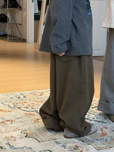 グリーン パンツ