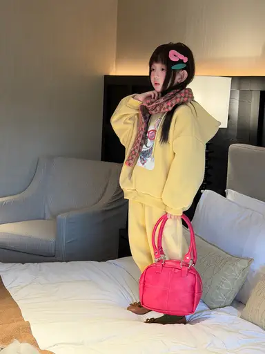 イエロー 上下セット