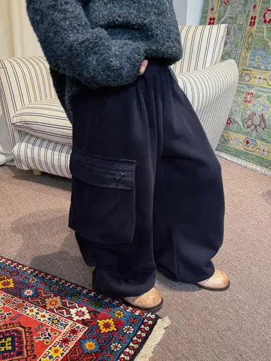 ネイビー パンツ