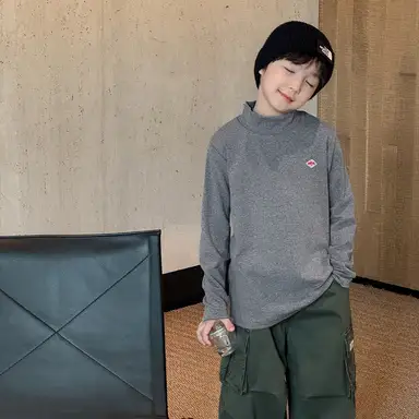 グレー トップス