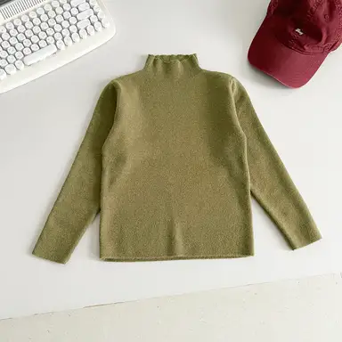 グリーン トップス