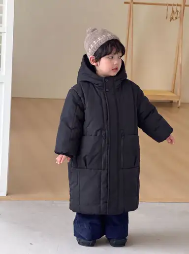 ブラック アウター