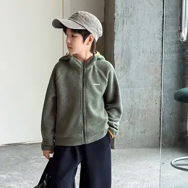 グリーン アウター