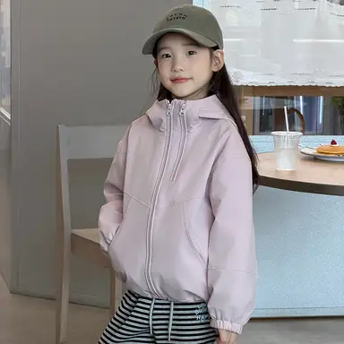 ピンク アウター