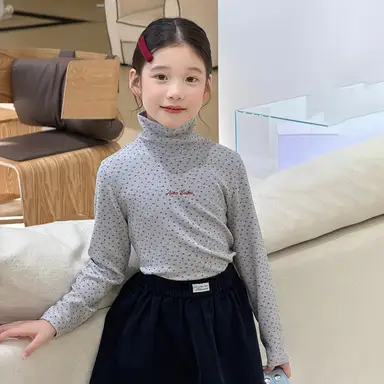 ライトグレー トップス