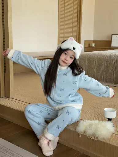 ブルー 上下セット