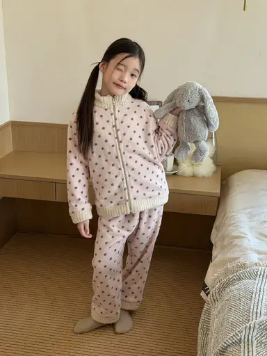 ピンク 上下セット