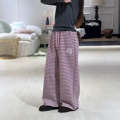 ピンク ストライプ パンツ