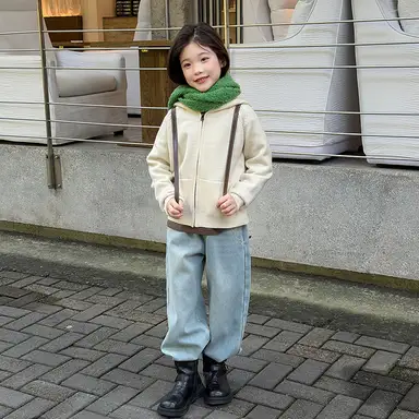 アイボリー アウター