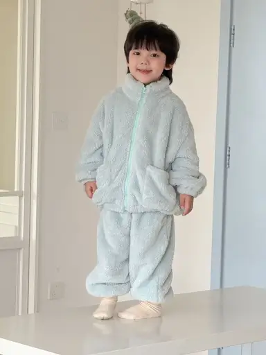 ライトブルー 上下セット