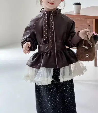 ブラウン アウター