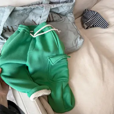 グリーン パンツ
