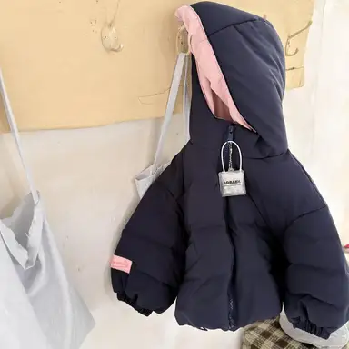 ブラック アウター