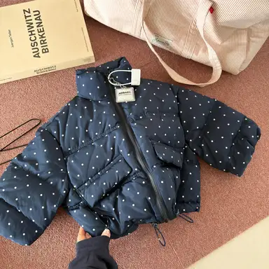 ブラック ドット アウター